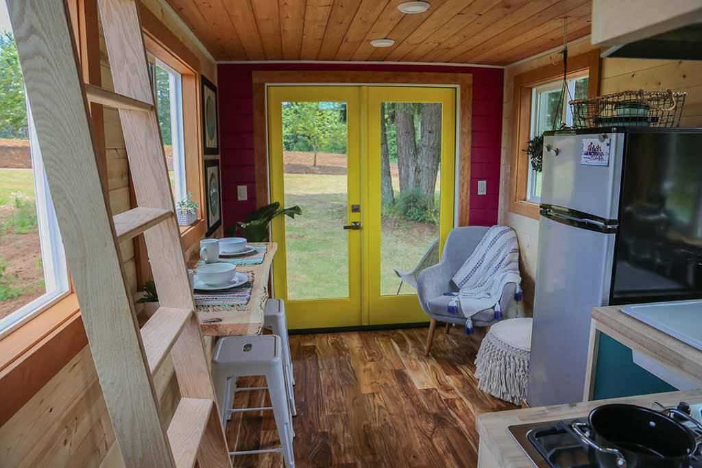 dreamhousetogo:  By Tiny Heirloom  Gorgeous 