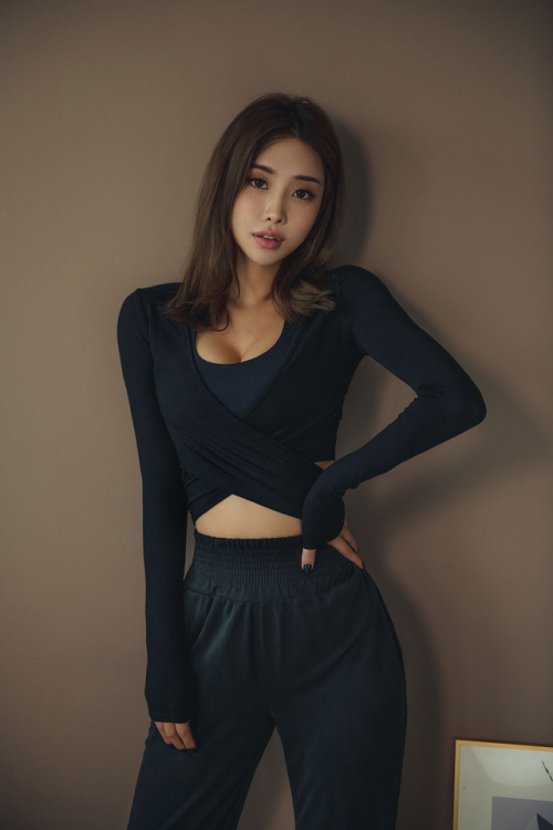 korean-dreams-girls:Park Da Hyun - October 03, 2019 Set 