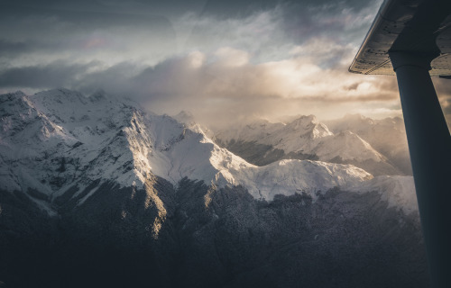 Inbound for Milford Sound by Ilia Kotchenkov Via Flickr : A light plane trip over New Zealand’