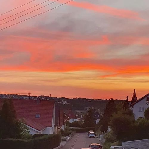 Sonnenuntergang - Feierabend Bild #sonnenuntergang #feierabend #red #homesweethome (hier: Wasseralfingen,