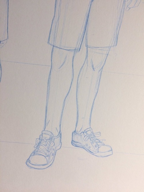 I’ve been drawing some turnarounds and therefore a bunch of angles of shoes…! Shoes are