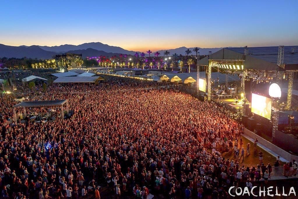 motherofzedd:  Coachella starts!