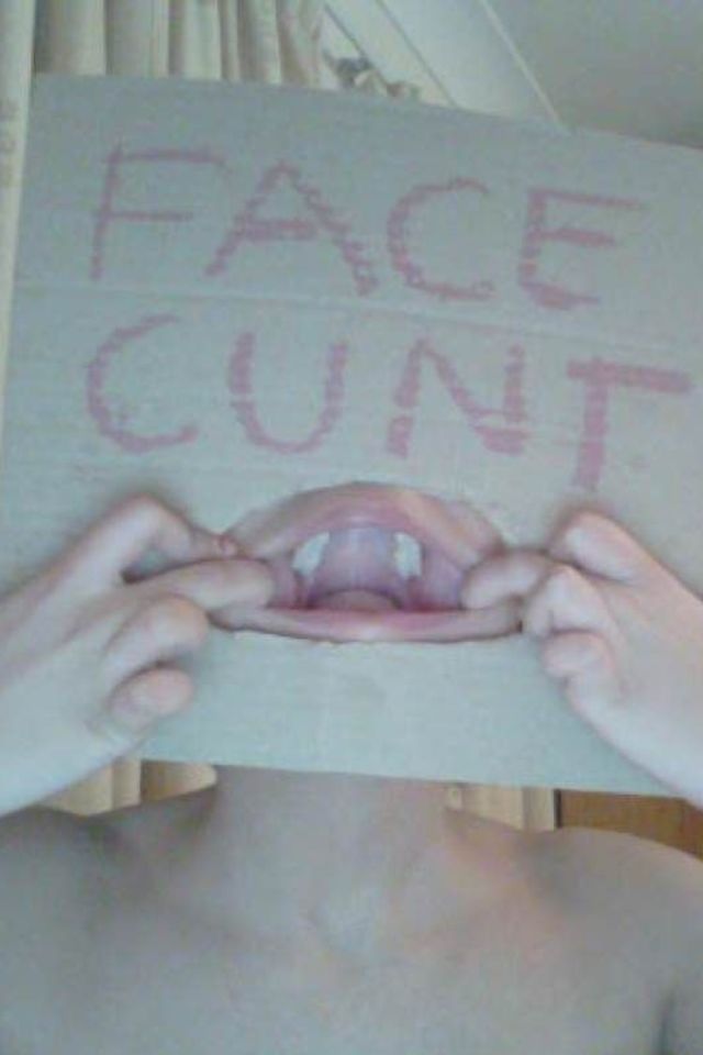 I&rsquo;ll assume she&rsquo;s a female for her hands.