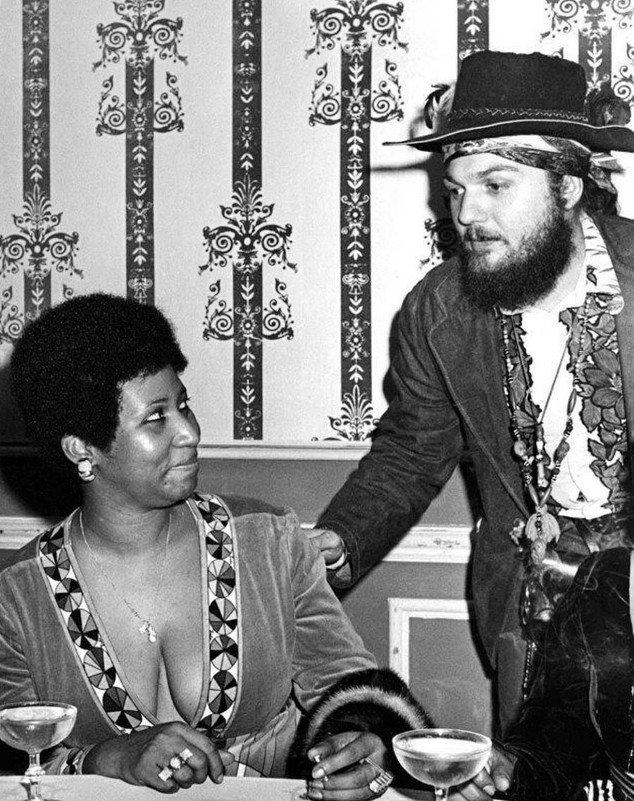 electripipedream:
“Aretha Franklin and Dr. John
”
The right place