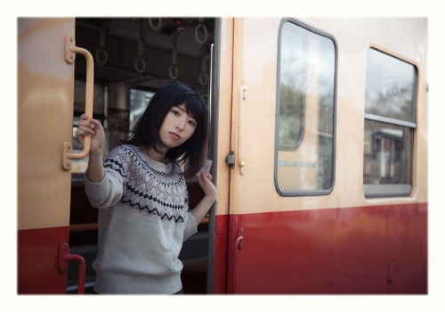 title: 冬が停まる駅へ。(Let’s go to the station where winter stops.) model:のか(noka)twitter:@kahotinoka