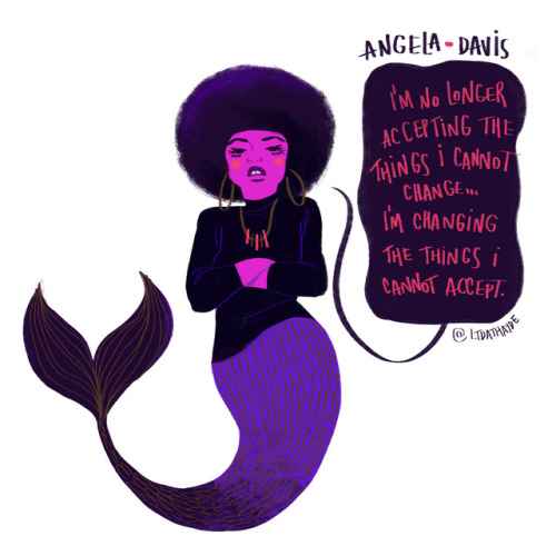 ltdathayde:May, or #mermay, is the month in which artists on Instagram draw mermaids! So, I decided 