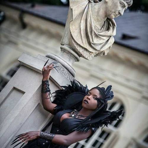 gothicandamazing:  Model/MUA: Theresa TheresaPhoto: Katarzyna Mikołajczak PhotographyFeather collar & Tail: Mystic ThreadJewelry: Dark Cage DesignsCorset: Orchard Corset Welcome to Gothic and Amazing |www.gothicandamazing.com