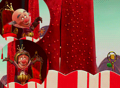 extradan:  ssamdong-deactivated20200928: “Have some candy!”  reblogging the biggest