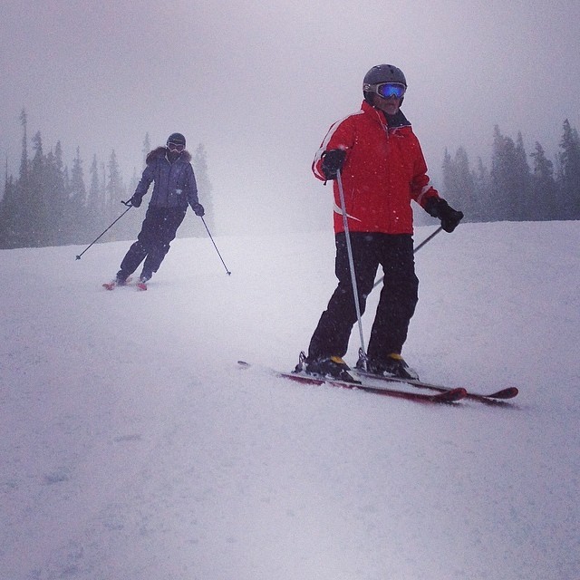 Humbled to witness this 20-year tradition: @vanhoutenphoto and her Opa skiing together. (at Keystone Resort)