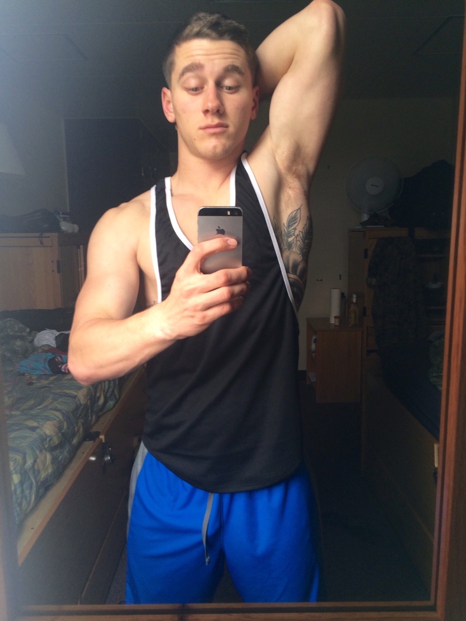 rydwagblr:  Feeling myself this morning. I need to get my followers up