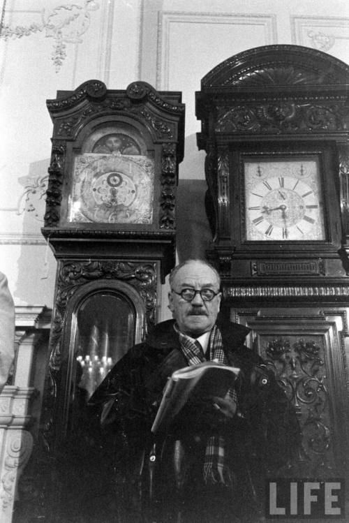 Auction at Witley Park(Cornell Capa. 1952)