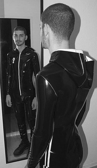 Gay Latex Fetish