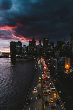 vxpo:New York City Sunset by Daniel Malikyar