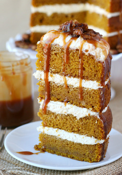delicious-food-porn:Pumpkin Salted Caramel Cake with Candied Pecansthat’s just sinful