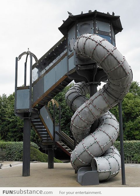 funsubstance:  Wicked slide