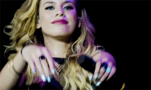 skinnymani: All we wanna do is dance this place is out of control