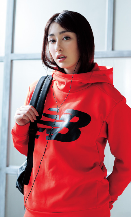 momoiroclover: new balance apparel｜New Balance Japan