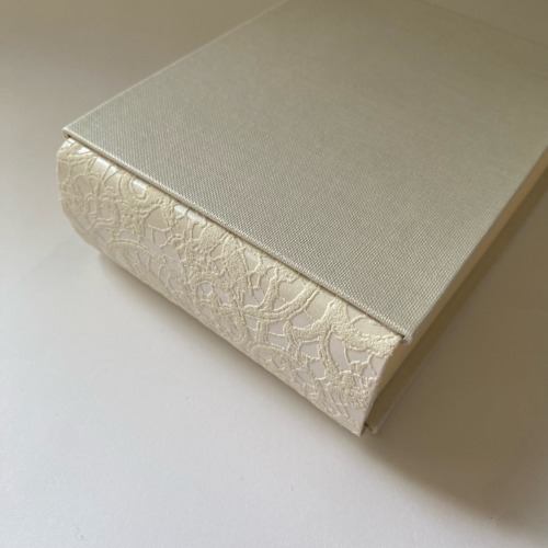 I Saw This Binding Method On Susana Dominguez Martins Instagram Page On Sunday And My Mind Was So Blown