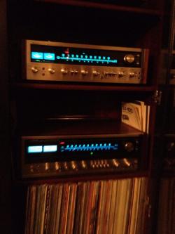 Pioneer SX-828 & 1010