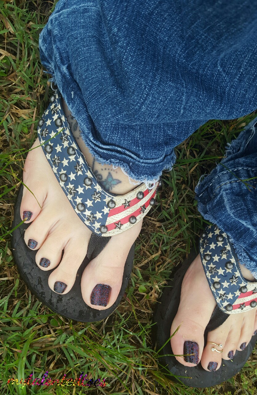 mytalentedtoes:  Rain, rain go away, Christine’s toes wants some sun to play…