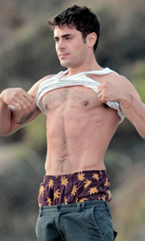 fuck-yeah-male-celebs:  🌈 ZAC EFRON