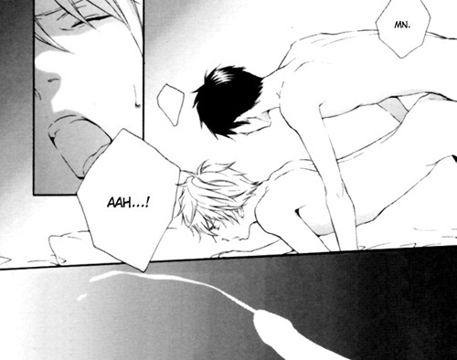 Edi's reading yaoi