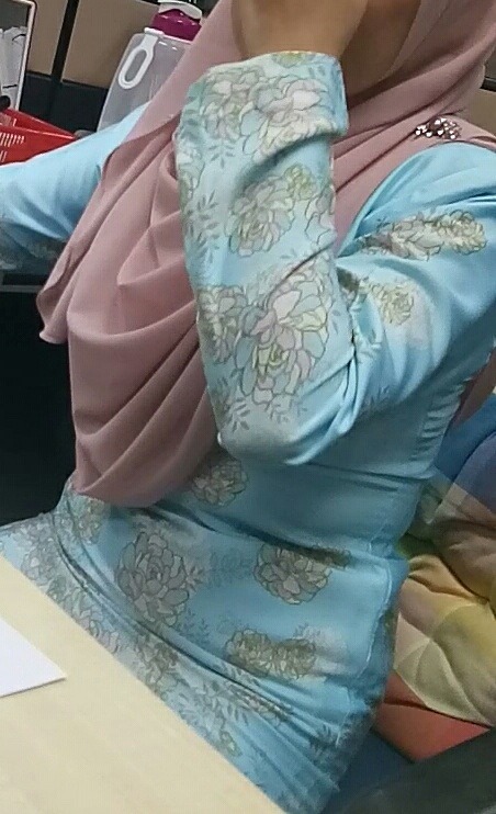 abukhanabu: imzainu: nur-syafiqah: nakskandalbniorg: pelirtegang90: Hasil buruan body baik Milf kain