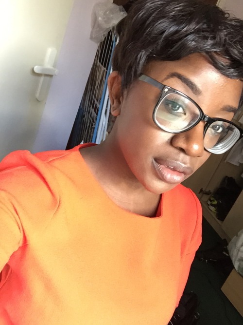 ubazakura:Bright colours on dark skin tho. My last #blackfriday post I promise