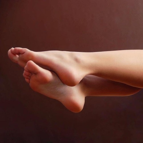 beautiful-womens-feet:  Beautiful Womens porn pictures
