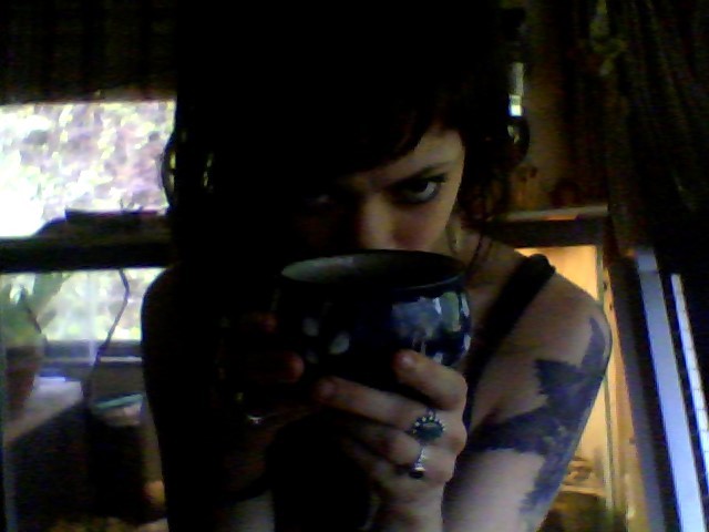 wolftea:  mid morning coffee cheers to you all from Washington… promise that’s