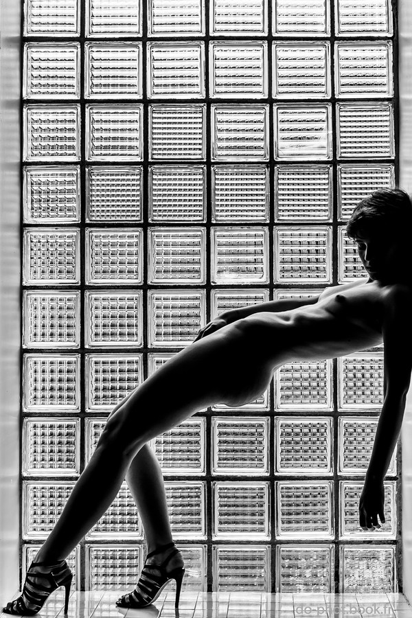 500pxpopularnude:  fiamma by DoPhot , via http://ift.tt/1lLfGPn 