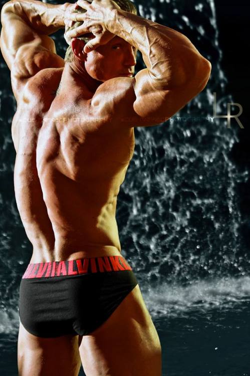muslovr:  James Guardino