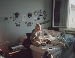 chubbycactus: johannawallin:  agnes, göteborg, february 2013.  That’s a lovely room! 