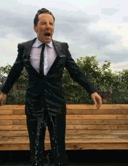 daemontool:  huffingtonpost:  Benedict Cumberbatch’s ice bucket challenge is even