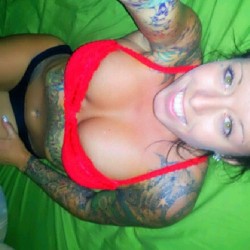 ilovetattoogirls:  http://i.instagram.com/karabree12/