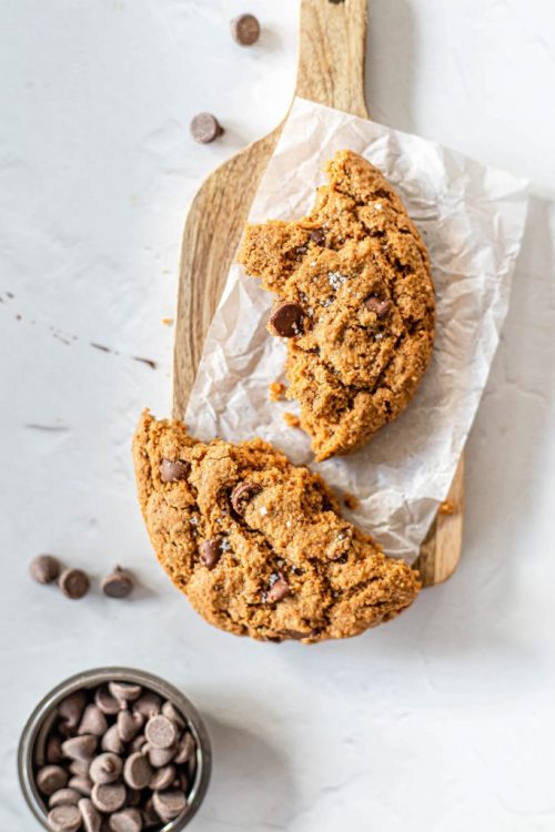 vTasty- Visually Tasty Food Blog Small Batch Chocolate Chip Cookie for One via Tumblr