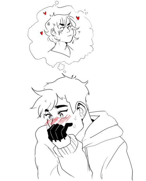maikasa:he has a crush