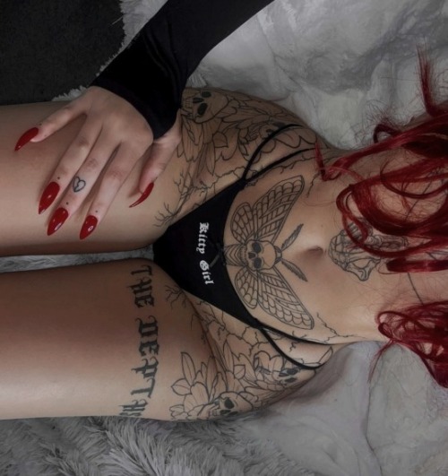 XXX mccek:Tatuaggi folli #42✍🏻 photo