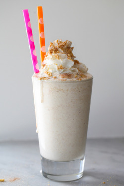 wehavethemunchies:  Cinnamon Toast Crunch Milkshake