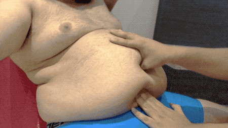 0nigum0: chubbyboygainer:  aerochub:  schoggibear: Hot belly play/kneading damn that’s hot    