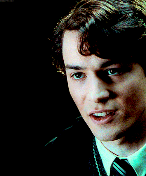 missprongs: “Voldemort is my past, present, and future.”