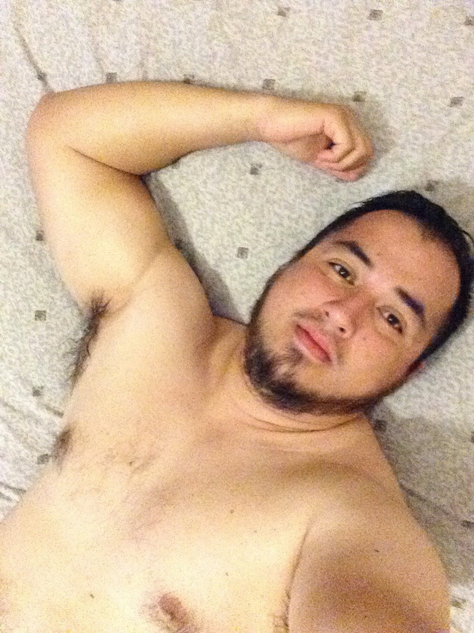 elektrocub:  Resting after the gym..
