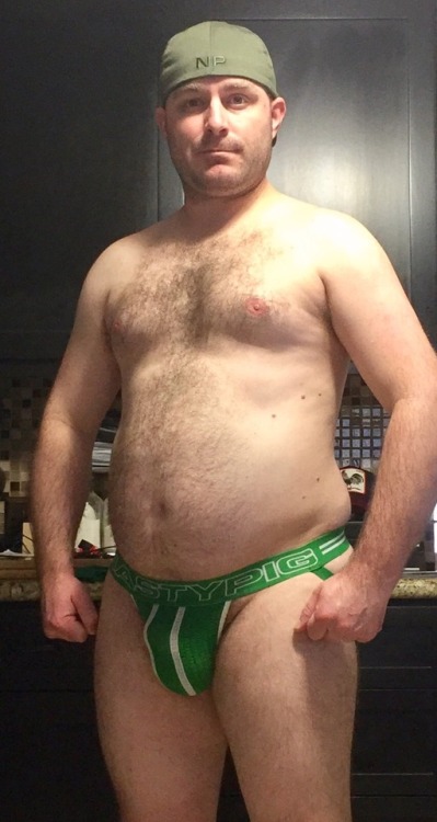 jockcub1983:Felt like a Green Day today 😋😈
