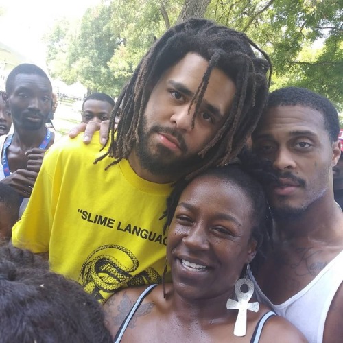 teamcole: J. Cole makes a surprise appearance at For Oak Cliff’s Back to School Festival in Da