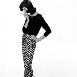 vintageiconography:  Anne St Marie | Photography