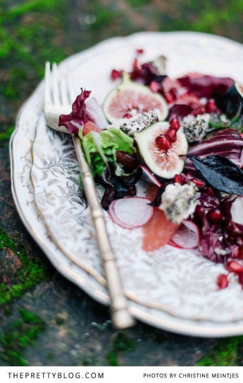 skepticalwitch:My (fantasy) Dionysia Feast Menu  featuring: Autumn Sangria with Apples, Pomegranates