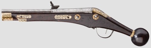 An enlisted man’s wheellock pistol for the Saxon Electoral Trabanten Guard, dated 1588.from Hermann 