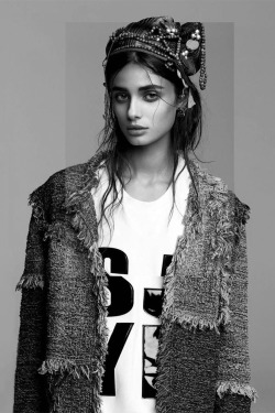 senyahearts:  Taylor Marie Hill for Amica Magazine, January 2015 Photographed by: Tim Zaragoza 