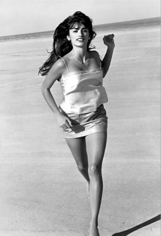 Penélope Cruz by Herb Ritts