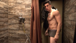 youtuberbulge:  Thank you Jesse from PrankVsPrank😍